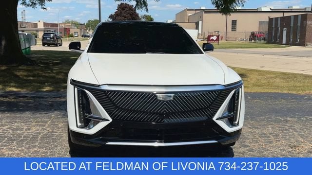 2024 Cadillac LYRIQ Luxury 1