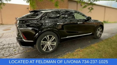 2024 Cadillac LYRIQ Luxury 2