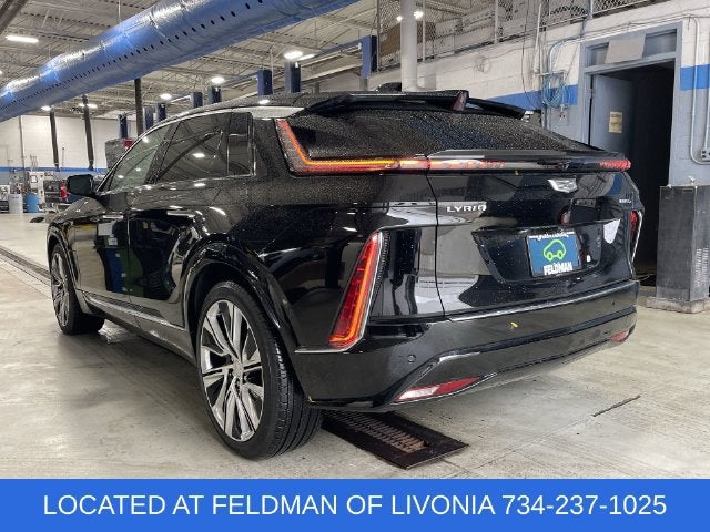 2024 Cadillac LYRIQ Luxury 3