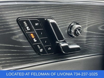 2024 Cadillac LYRIQ Sport 2