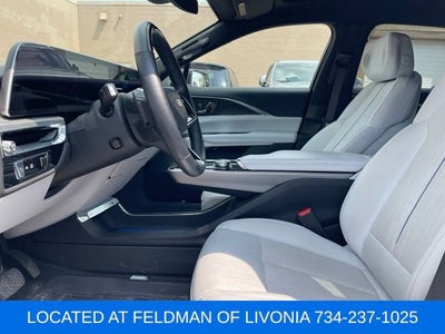 2024 Cadillac LYRIQ Sport 2