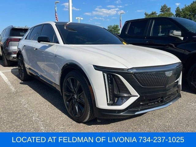 2024 Cadillac LYRIQ Sport 3
