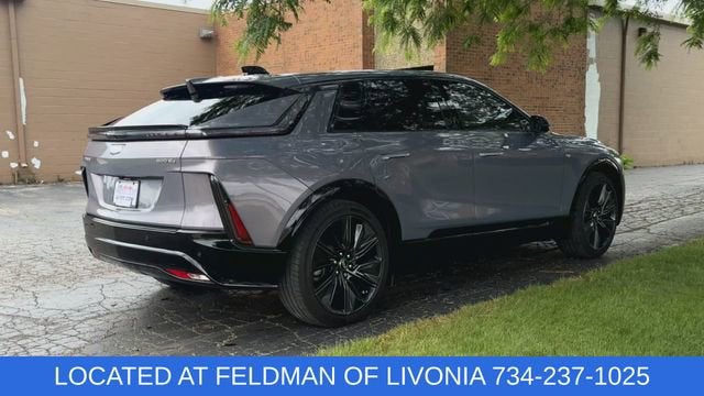 2024 Cadillac LYRIQ Sport 3