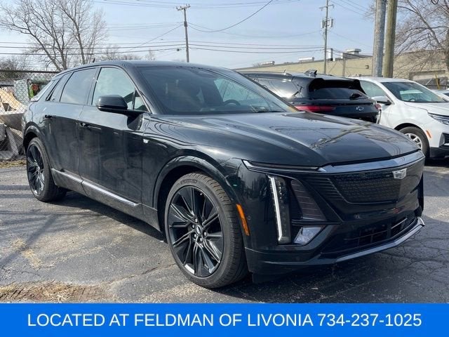 2024 Cadillac LYRIQ Sport 3