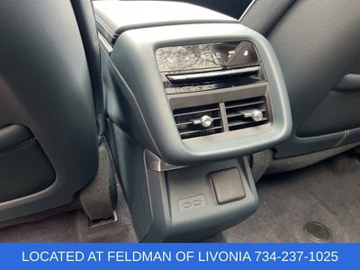 2024 Cadillac LYRIQ Sport 3