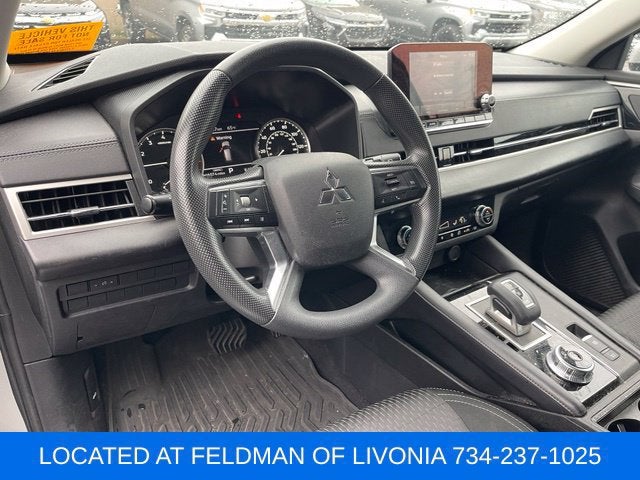 2024 Mitsubishi Outlander ES 2.5 S-AWC