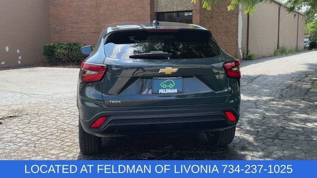 2025 Chevrolet Trax LS