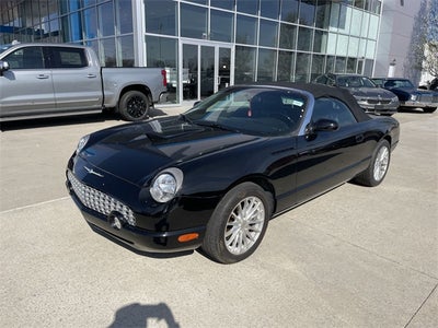 2004 Ford Thunderbird Base