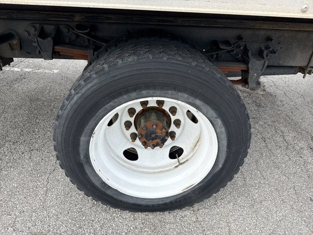 2023 Ford F-650SD Base DRW