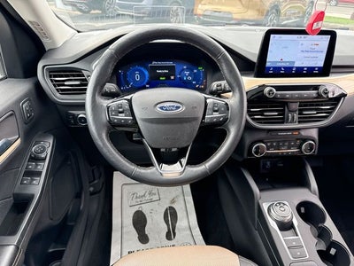 2022 Ford Escape Plug-In Hybrid Titanium