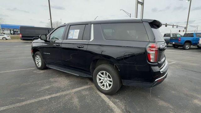 2023 Chevrolet Suburban LT