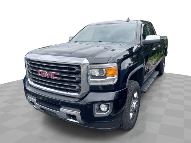 2015 GMC Sierra 4WD Double Cab Standard Box SLT's photo