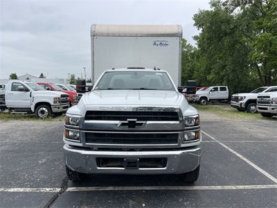 2019 Chevrolet Silverado 5500HD BOX TRUCK