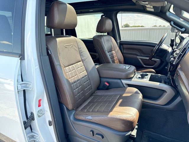 2021 Nissan Titan Platinum Reserve