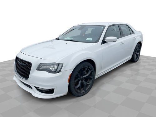 2022 Chrysler 300 Touring