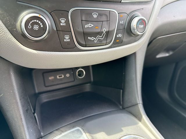 2022 Chevrolet Equinox LT - Photo 19