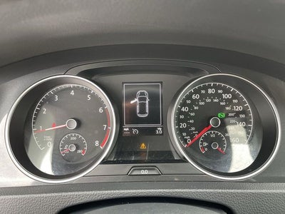 2019 Volkswagen Golf Base