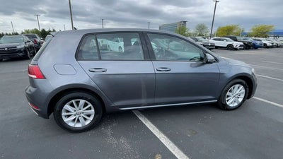 2019 Volkswagen Golf Base