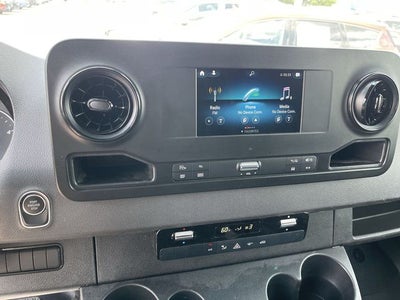 2024 Mercedes-Benz Sprinter 2500 Crew 144 WB