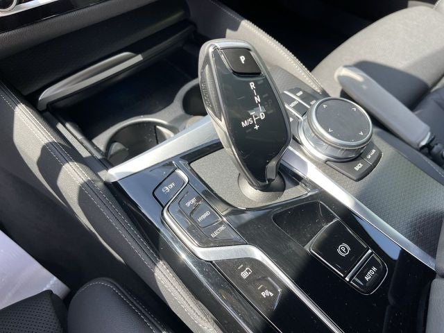 2022 BMW 5 Series 530e iPerformance