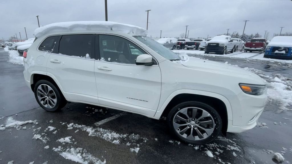 2019 Jeep Cherokee Overland