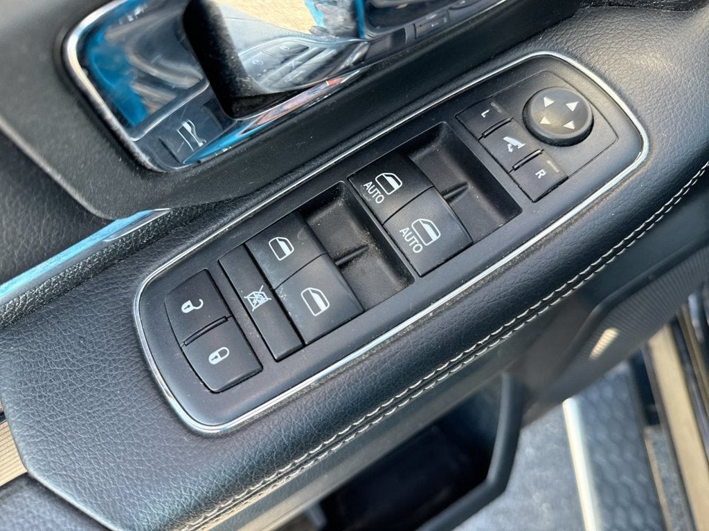 2017 RAM 1500 Laramie