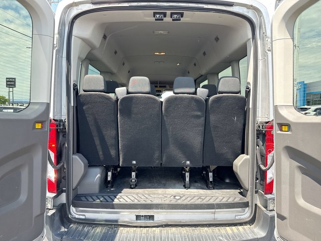 2020 Ford Transit Passenger Wagon XL