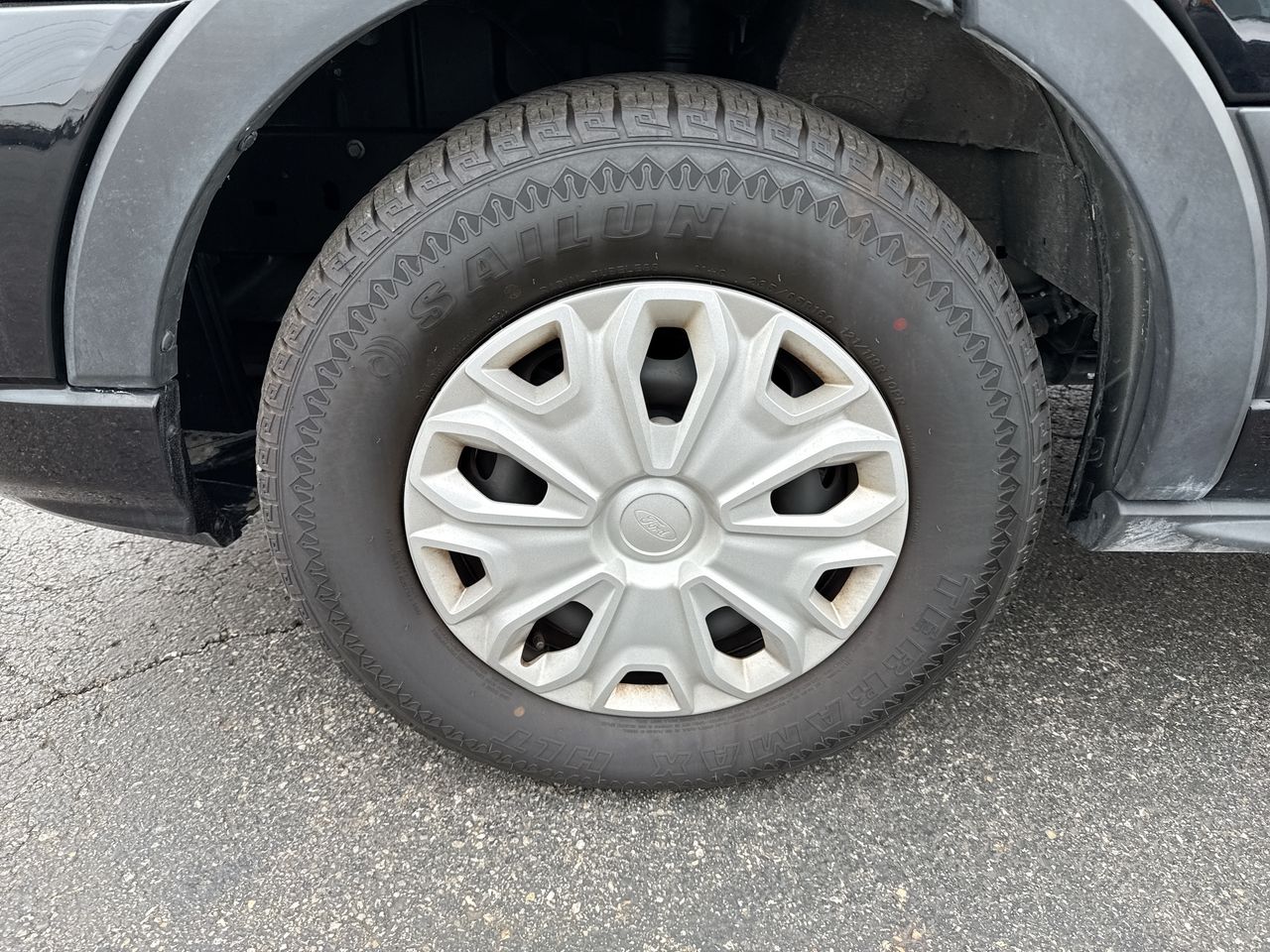 2022 Ford Transit Passenger Wagon XL