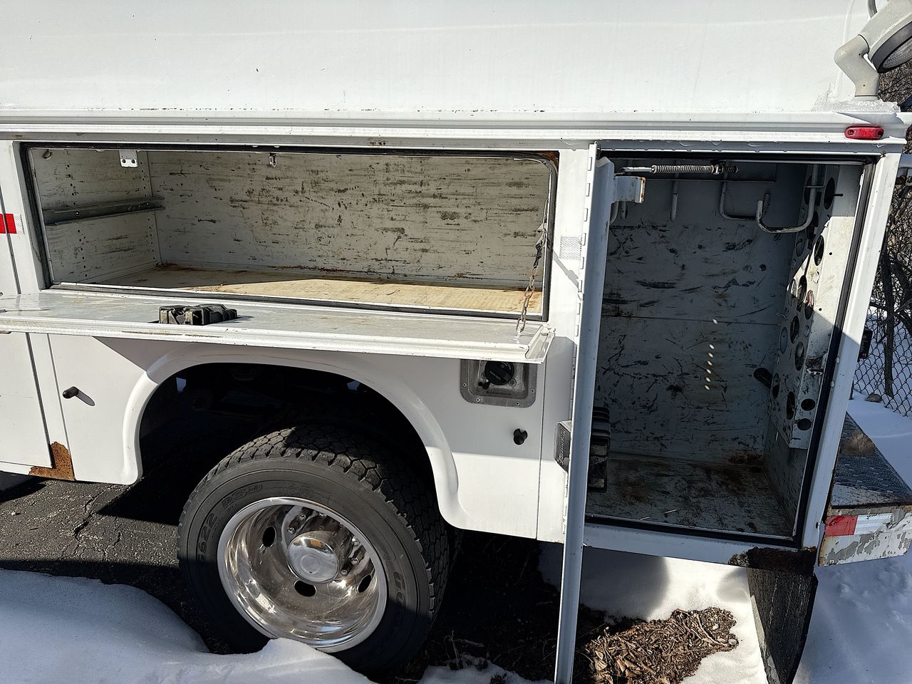 2024 Ford Super Duty F-450 DRW XL