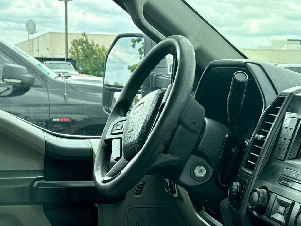 2022 Ford Super Duty F-250 SRW XL