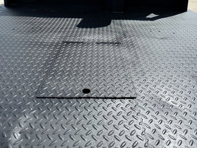2004 Ford Super Duty F-350 SRW XL
