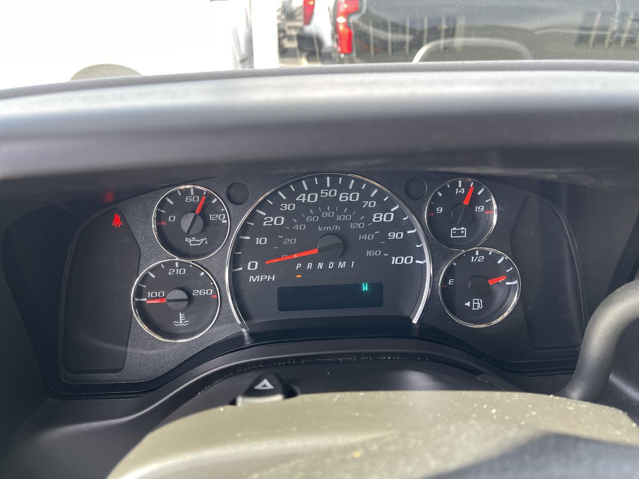 2023 Chevrolet Express Passenger 3500 1LS