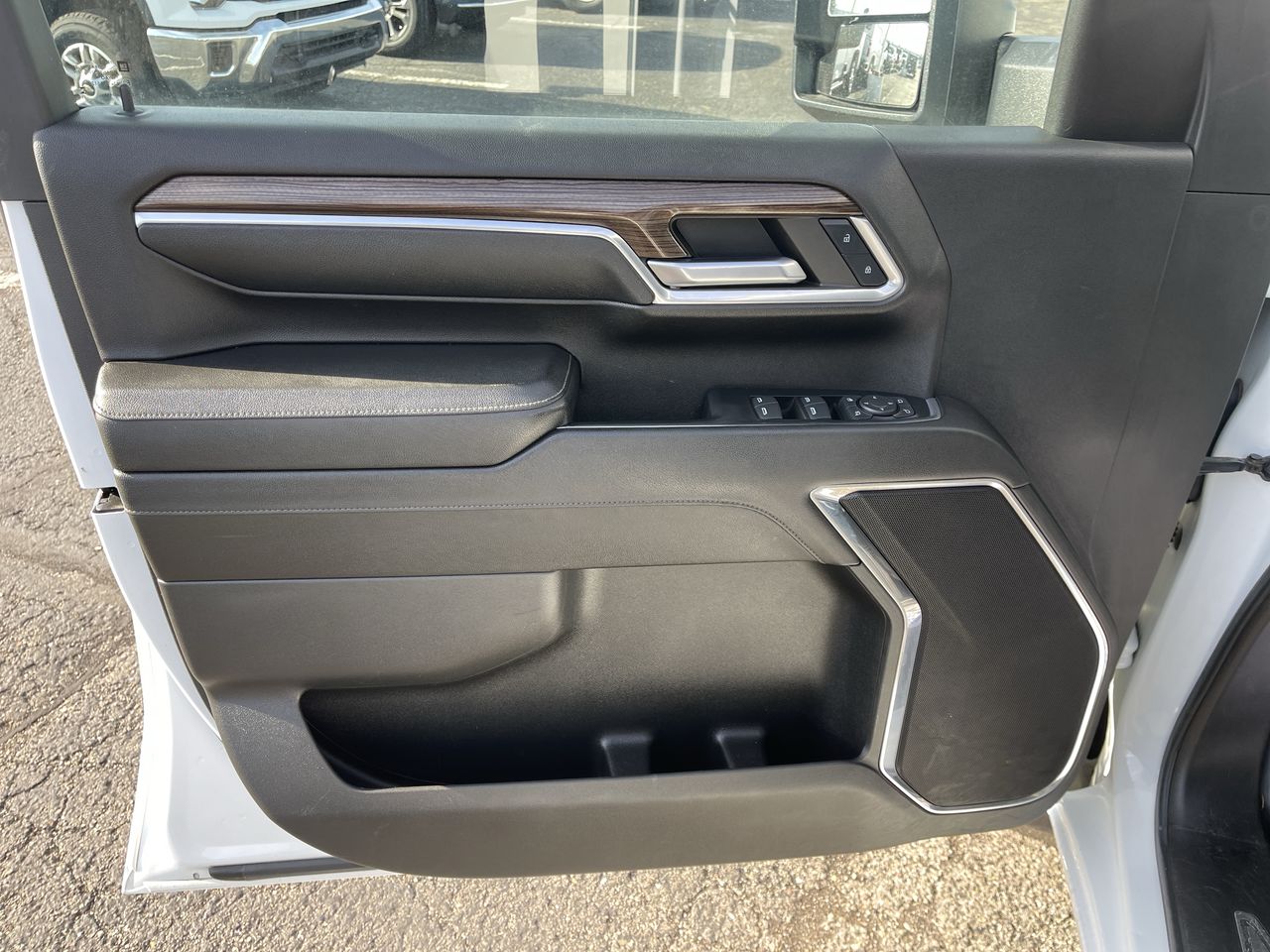 2024 Chevrolet Silverado 3500 HD Chassis Cab LT