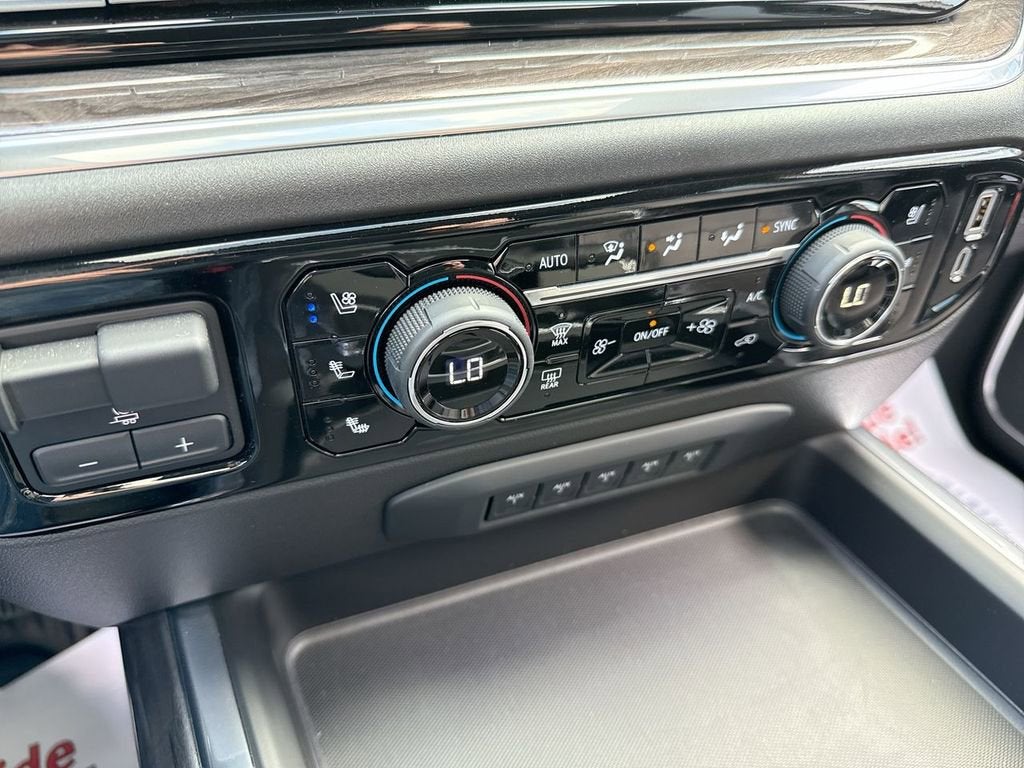 2025 Chevrolet Silverado 3500 HD LTZ