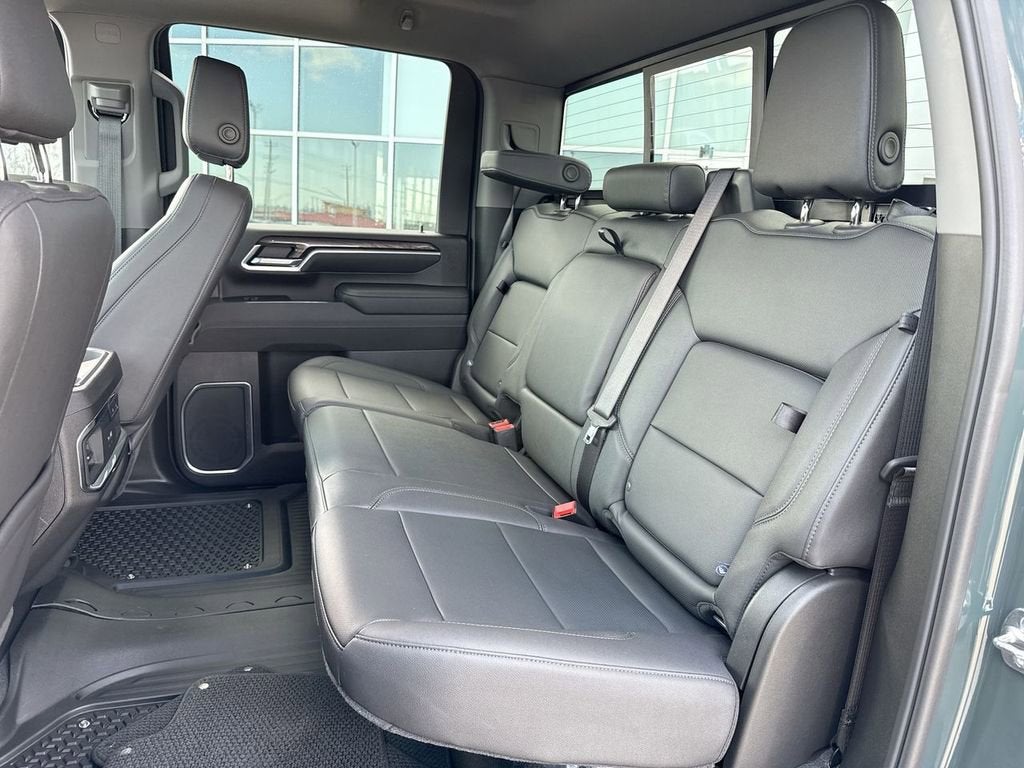 2025 Chevrolet Silverado 3500 HD LTZ