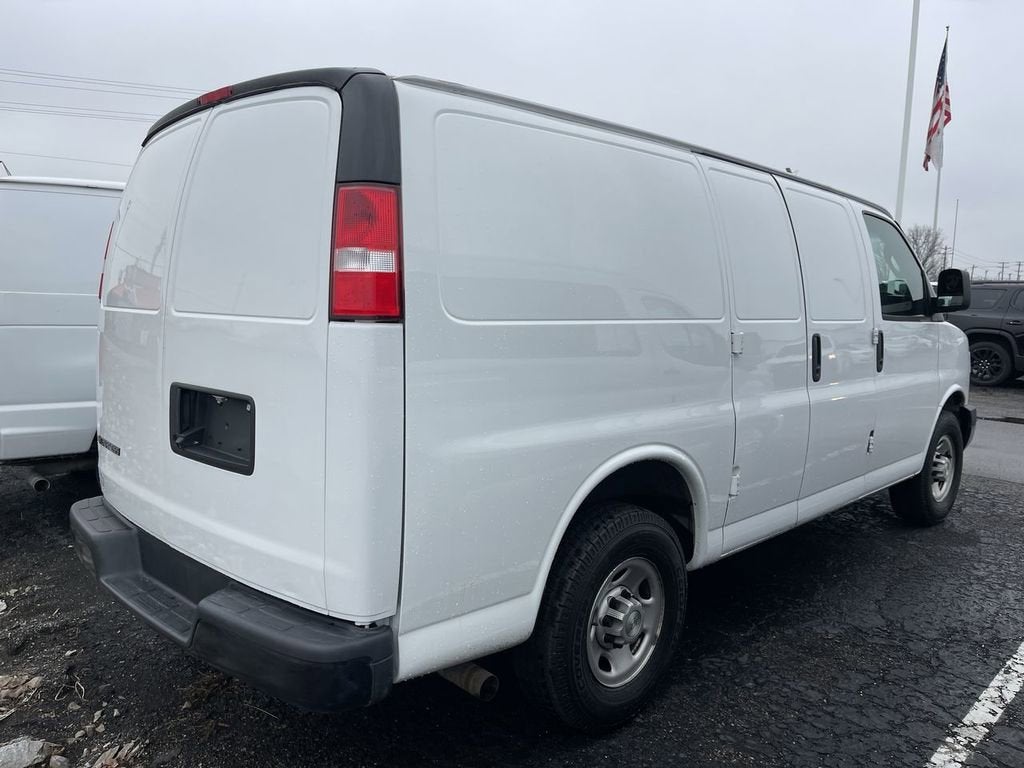 2021 Chevrolet Express Cargo 2500 WT
