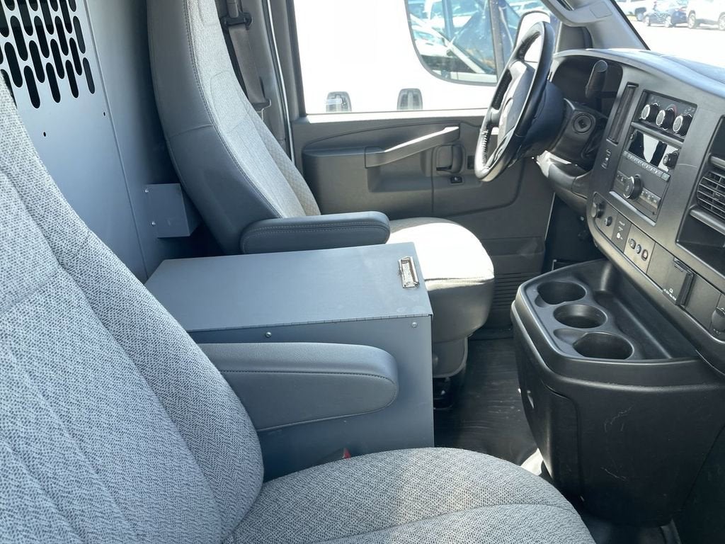 2022 Chevrolet Express Cargo 2500 WT