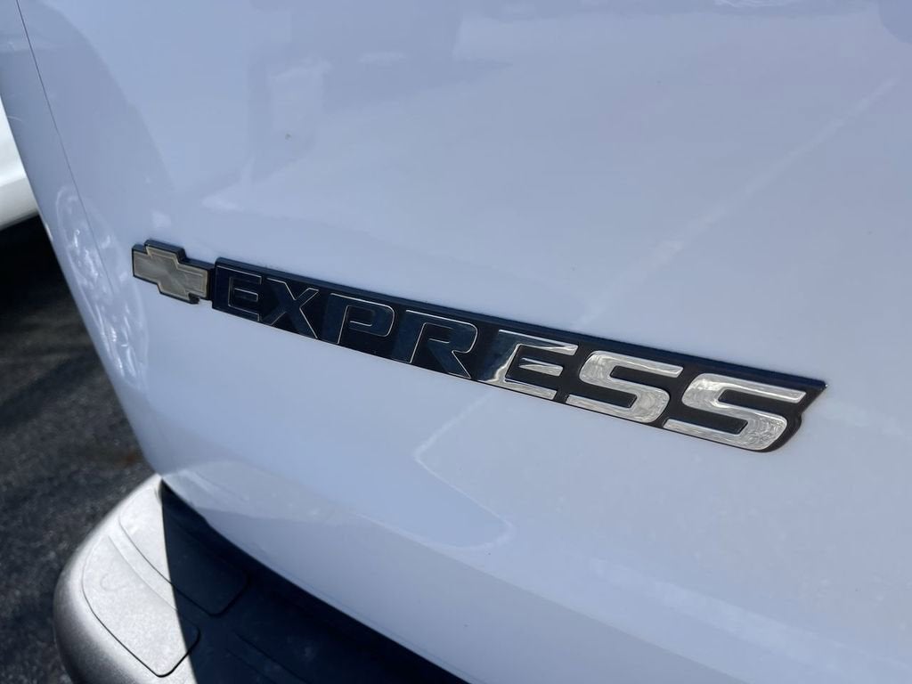 2019 Chevrolet Express Cargo 3500 3500 Regular Wheelbase Rear-Wheel Drive