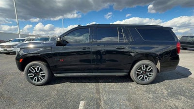 2022 GMC Yukon XL AT4