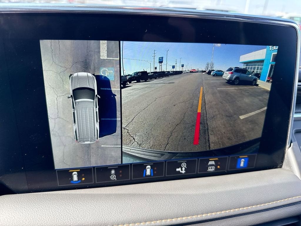 2023 GMC Yukon XL AT4