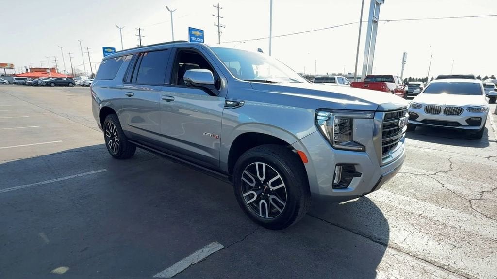 2023 GMC Yukon XL AT4