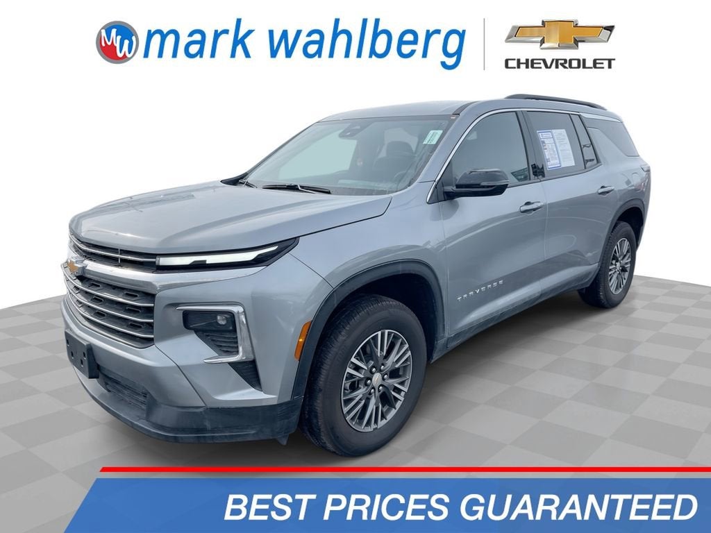 2025 Chevrolet Traverse LT