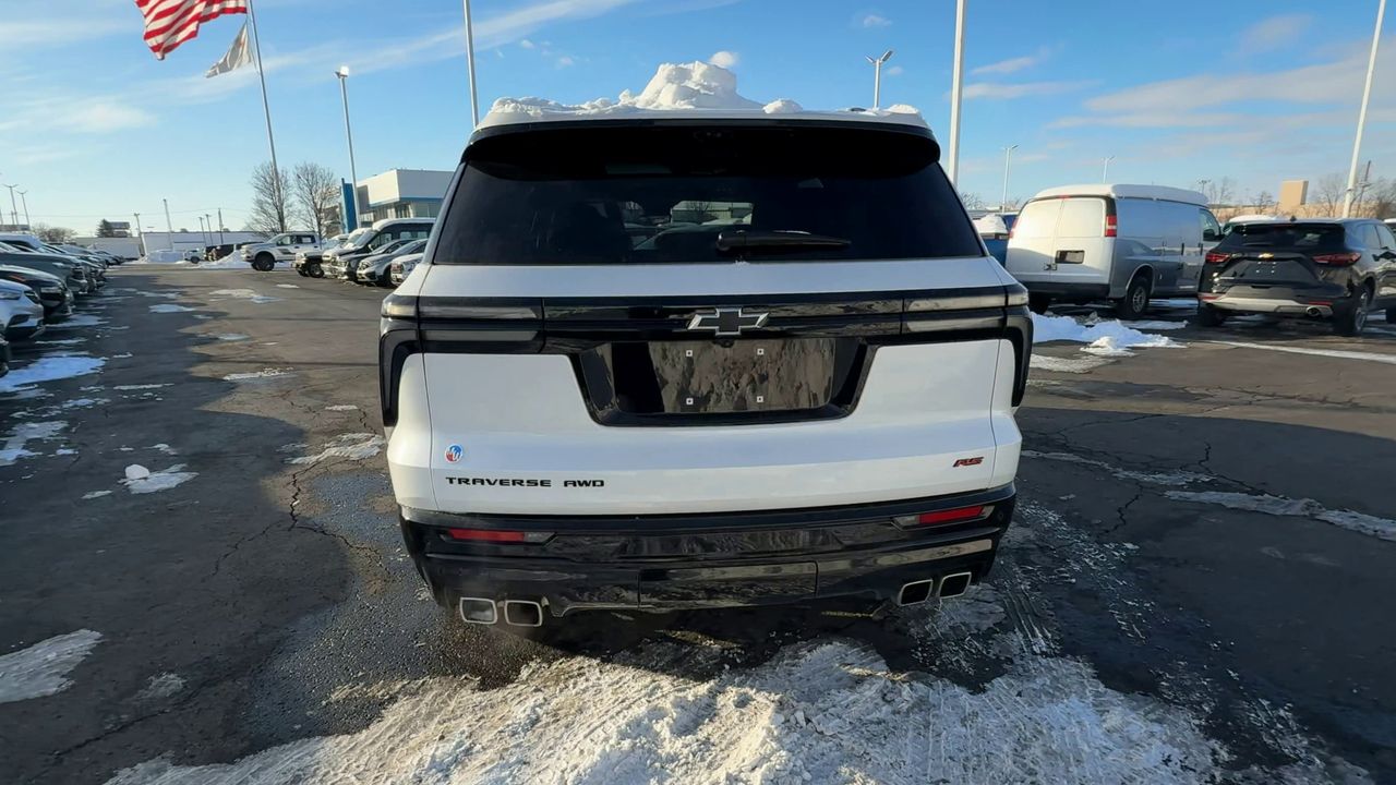 2024 Chevrolet Traverse RS
