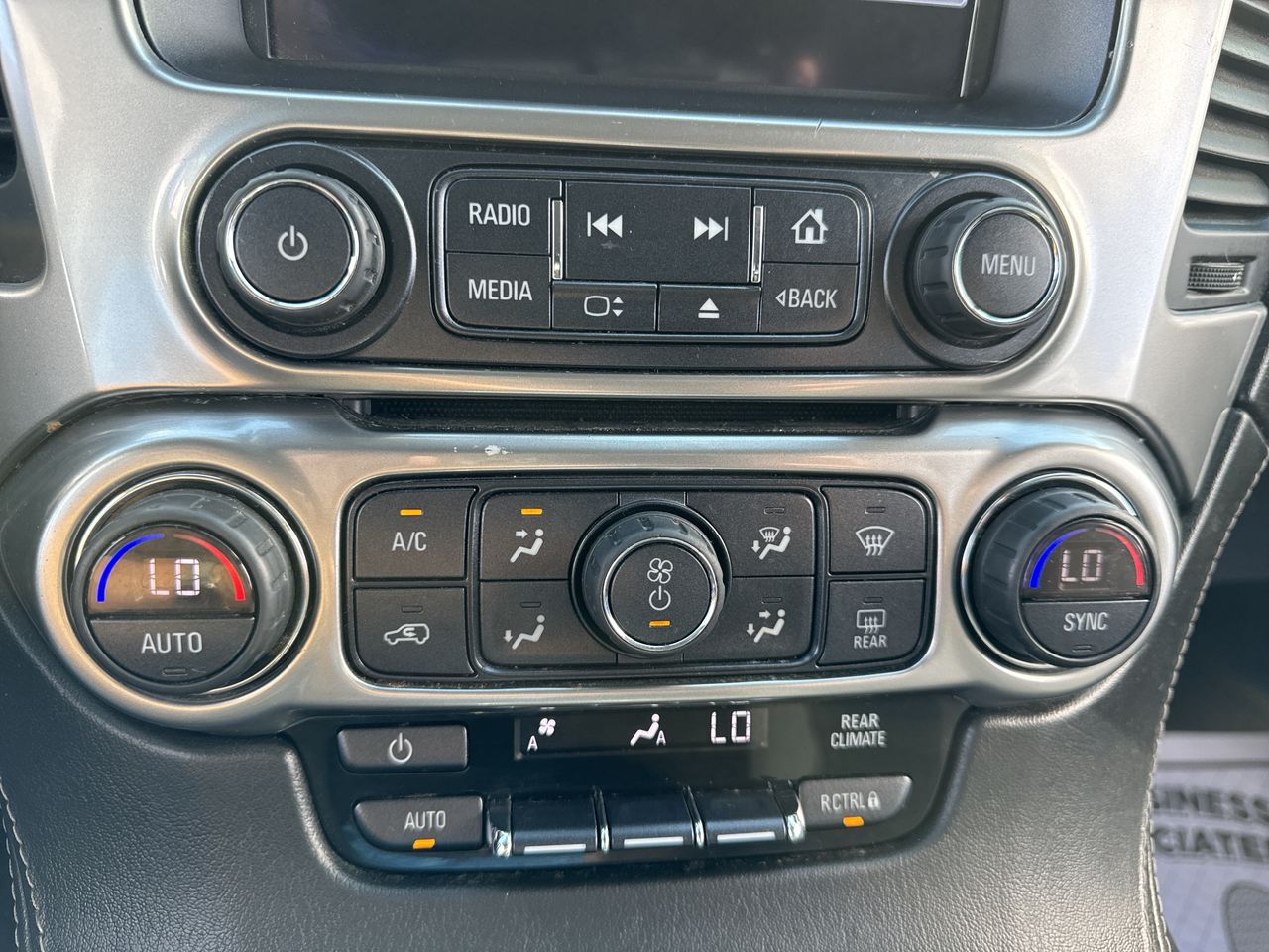 2020 Chevrolet Suburban LS