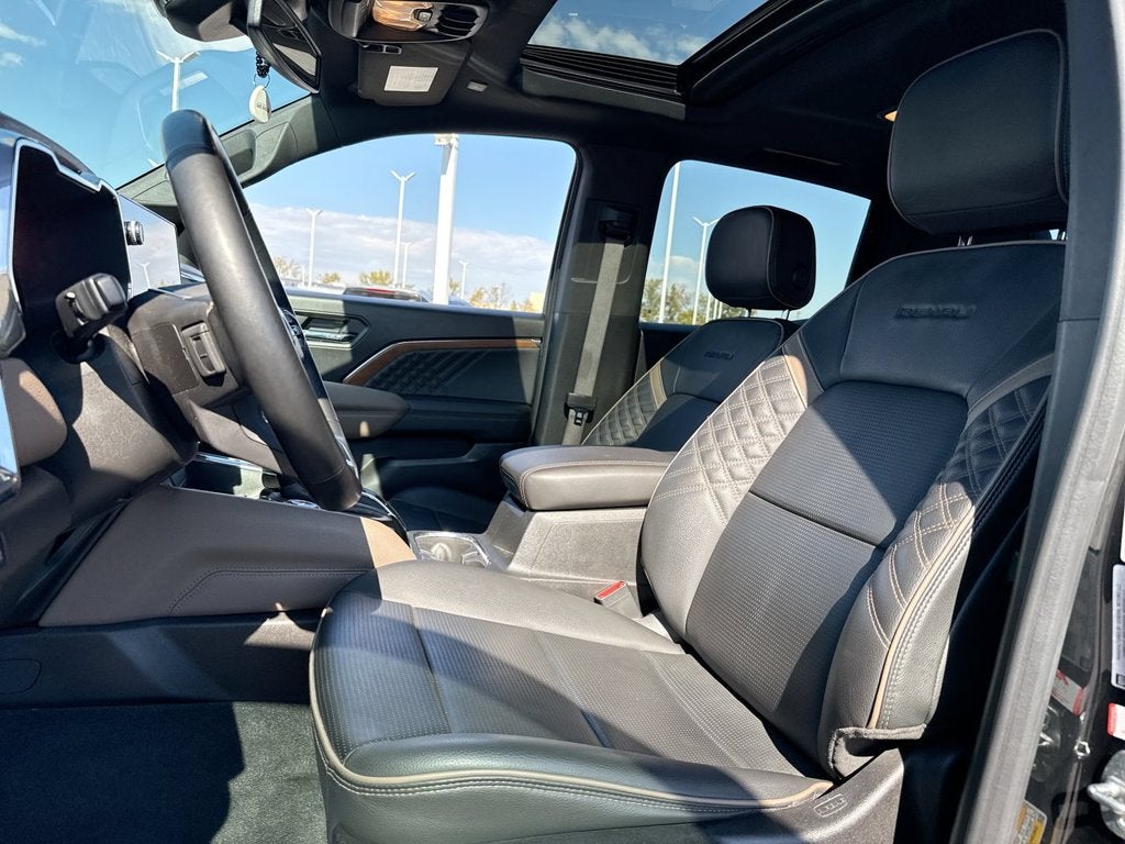 2023 GMC Canyon 4WD Denali