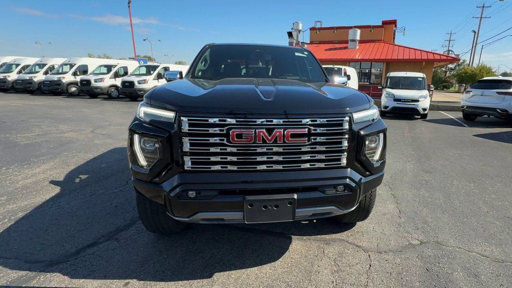 2023 GMC Canyon 4WD Denali