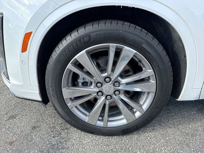 2023 Cadillac XT6 Premium Luxury