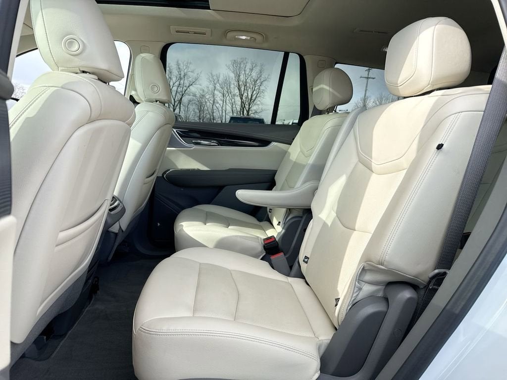 2023 Cadillac XT6 Premium Luxury