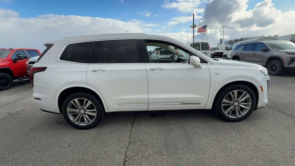 2023 Cadillac XT6 Premium Luxury