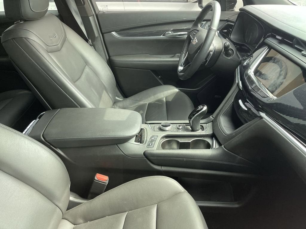 2024 Cadillac XT6 Sport